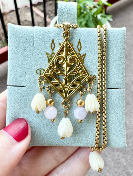 Diamond Stone Jasmine Necklace (Gold)