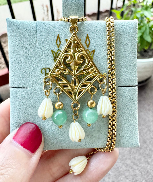 Diamond Stone Jasmine Necklace (Gold)